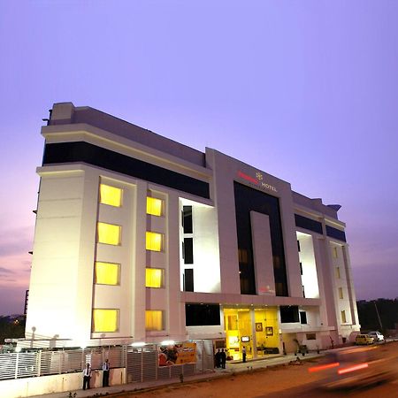 Peerless Hotel Hyderabad Esterno foto