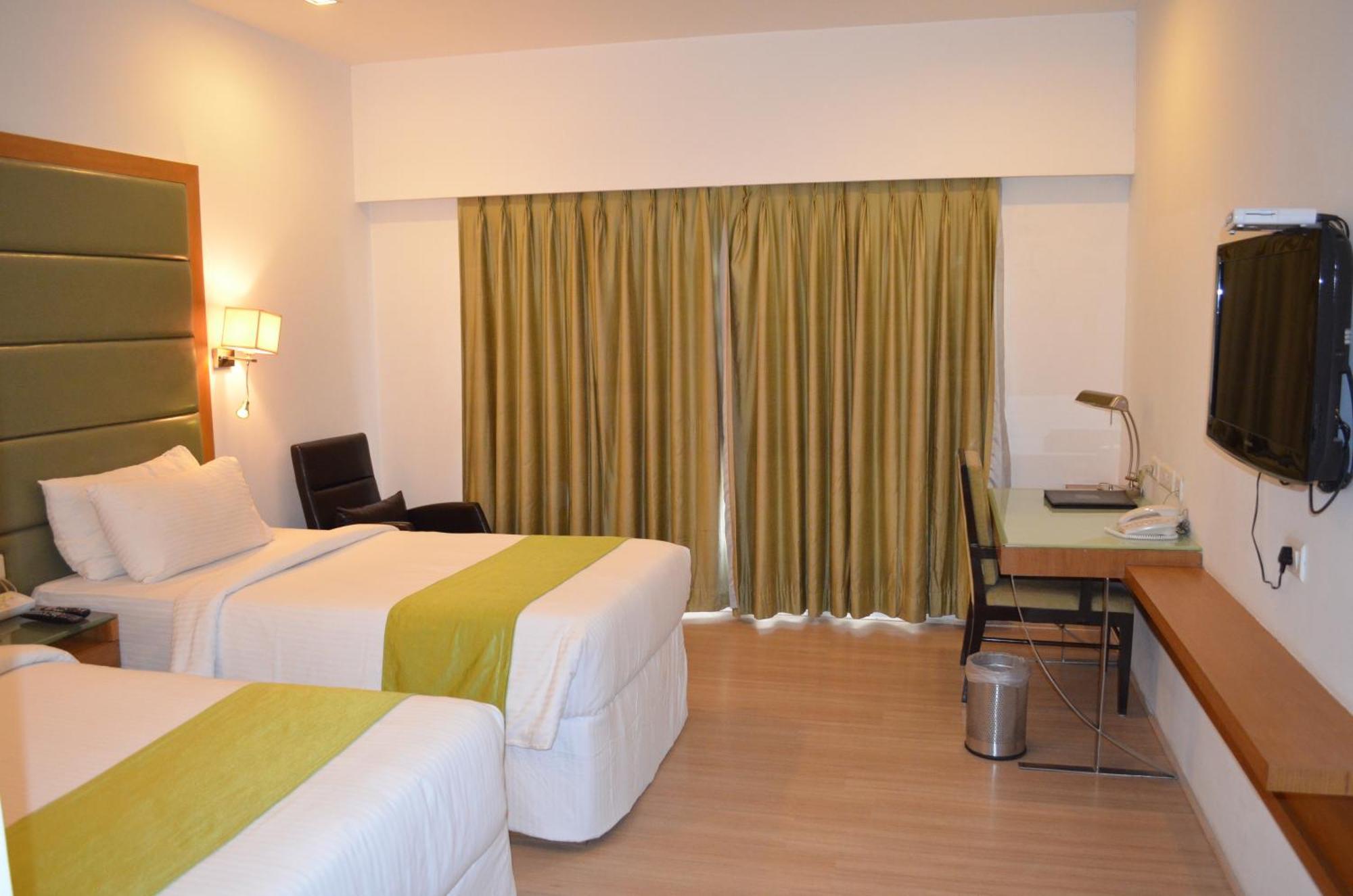 Peerless Hotel Hyderabad Esterno foto