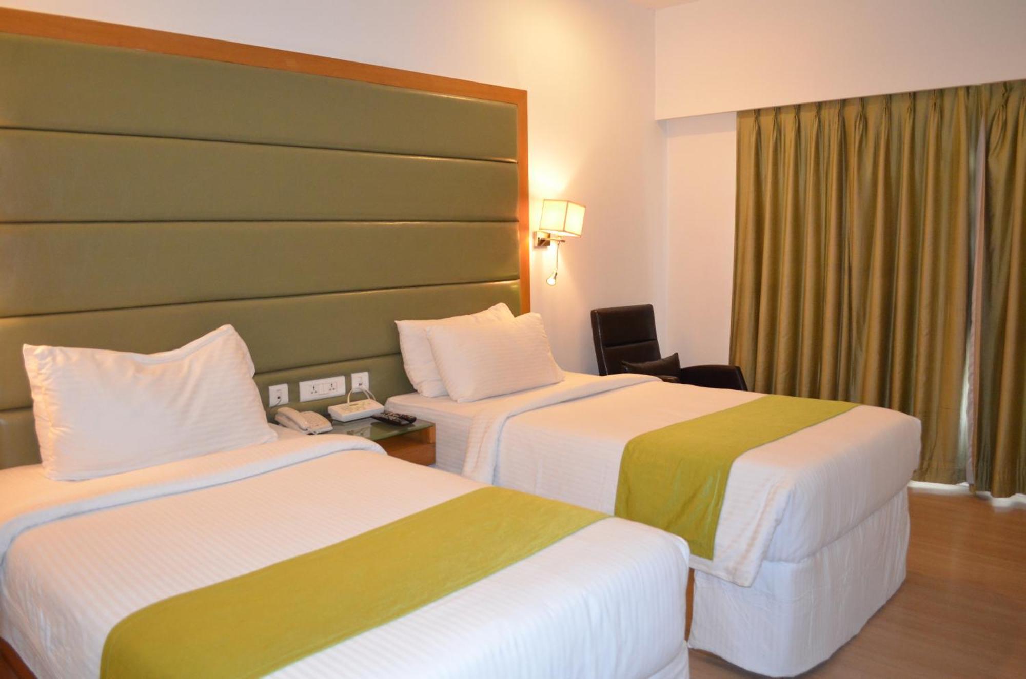 Peerless Hotel Hyderabad Esterno foto