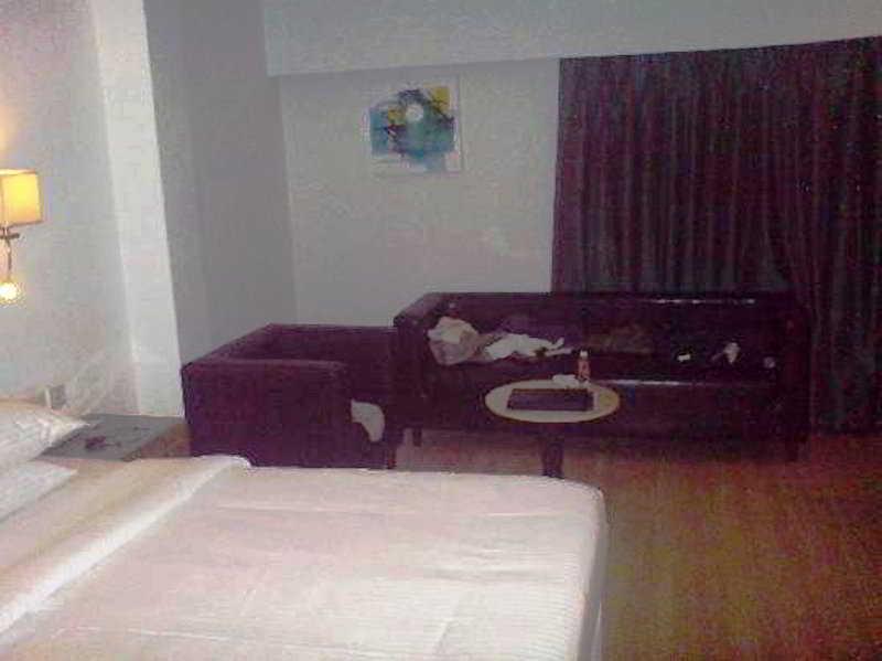 Peerless Hotel Hyderabad Esterno foto