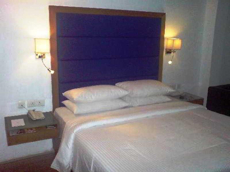 Peerless Hotel Hyderabad Esterno foto